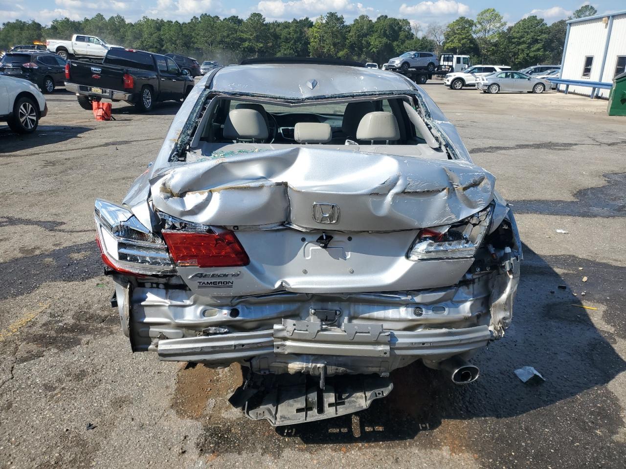 2015 HONDA ACCORD