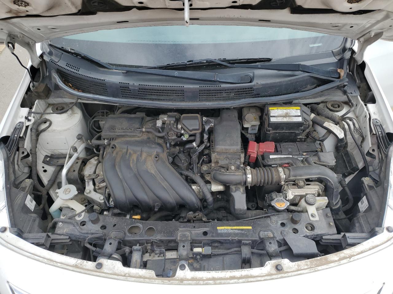 2016 NISSAN VERSA