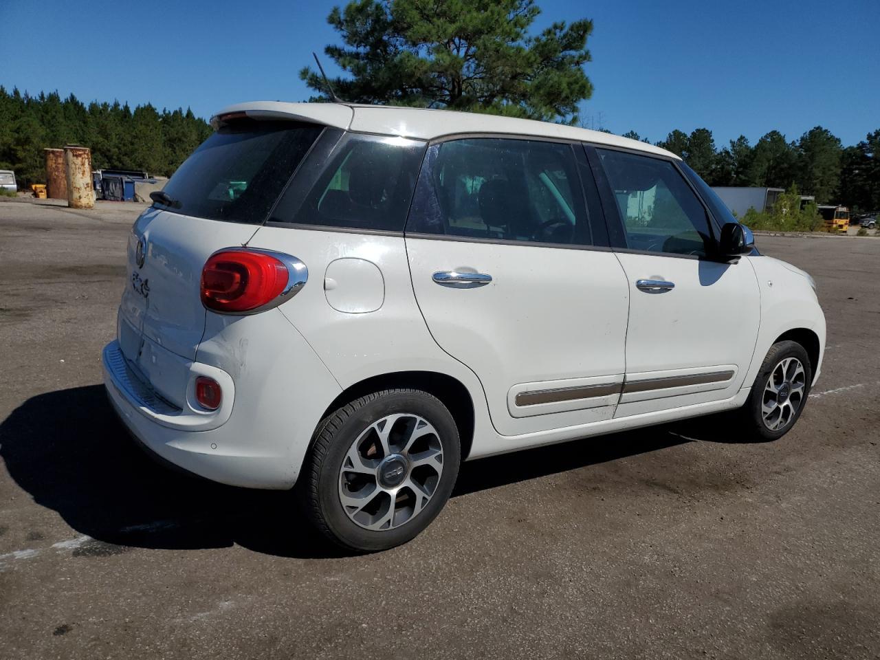 2014 FIAT 500L
