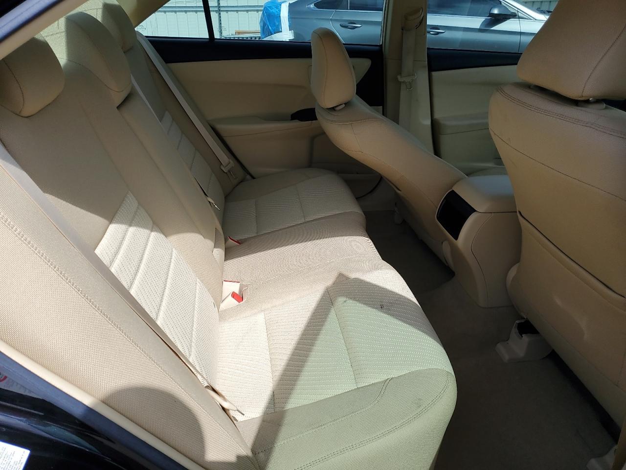 2016 TOYOTA CAMRY