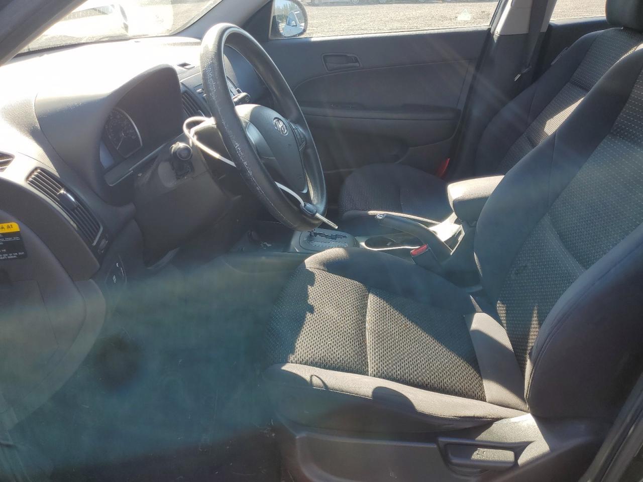 2010 HYUNDAI ELANTRA