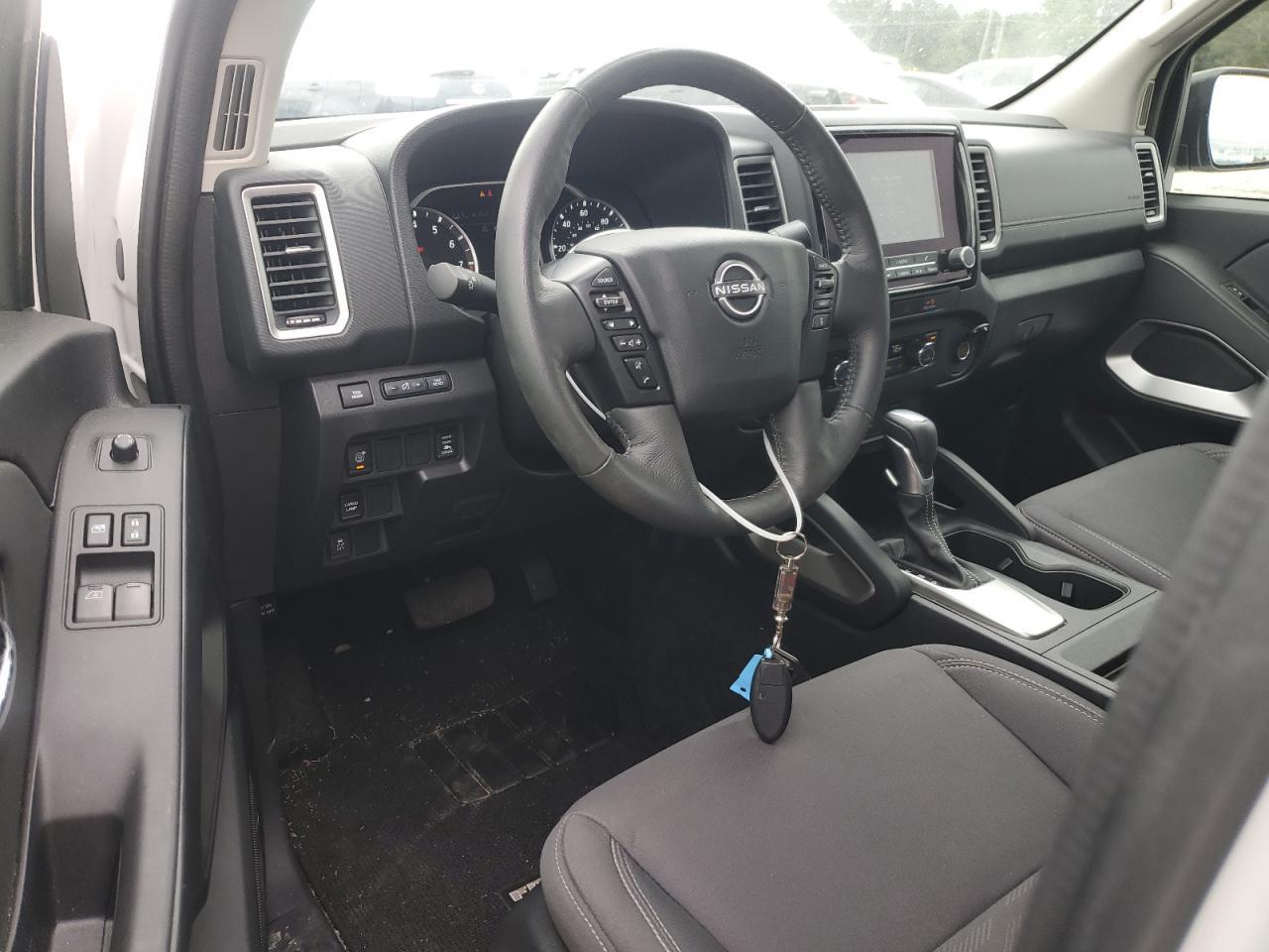 2024 NISSAN Frontier