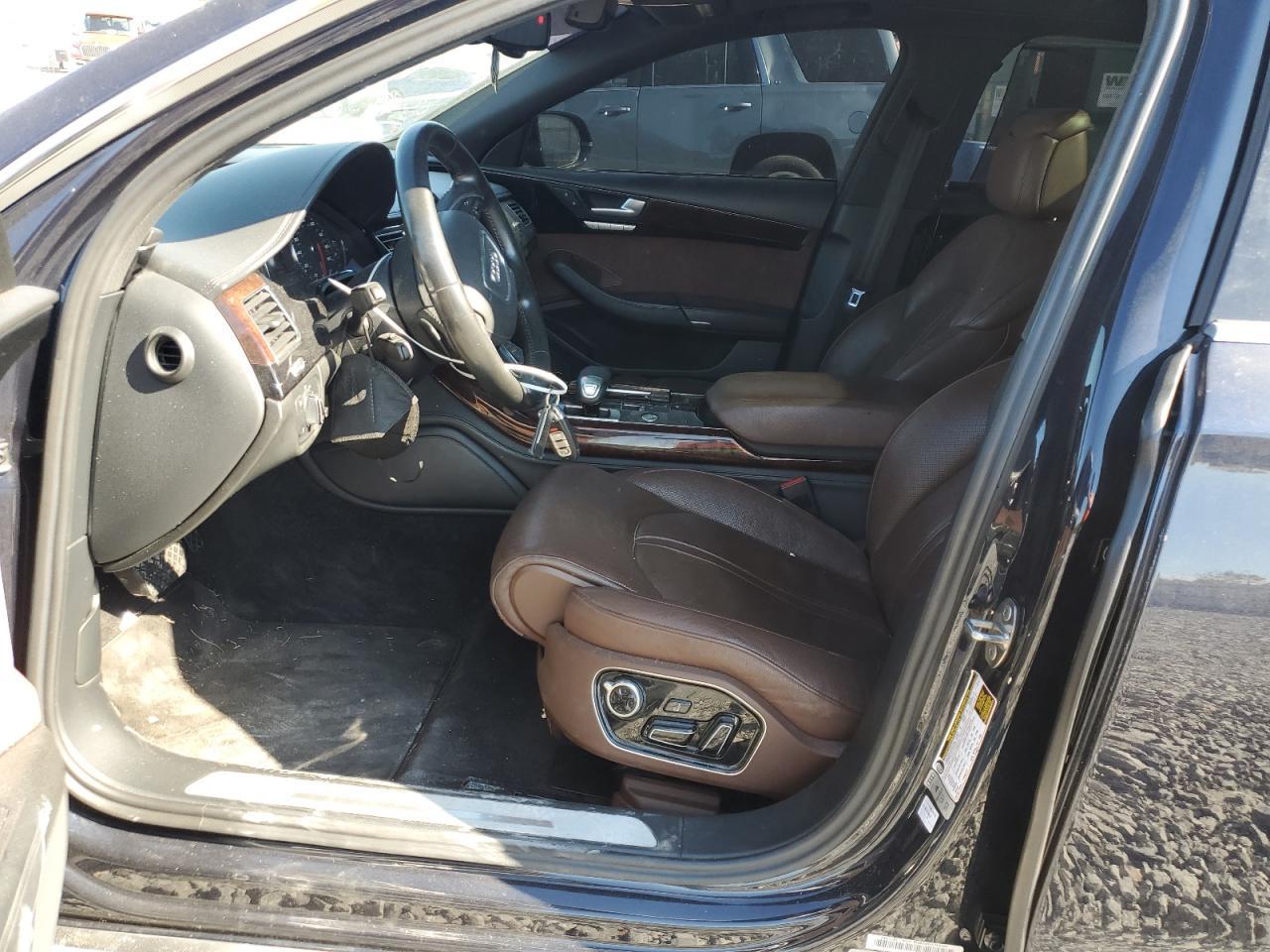 2013 AUDI A8