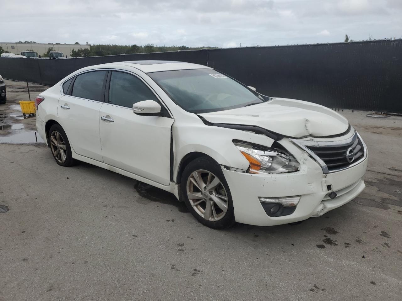 2015 NISSAN ALTIMA