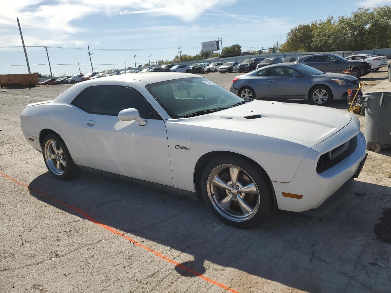 2012 DODGE Challenger
