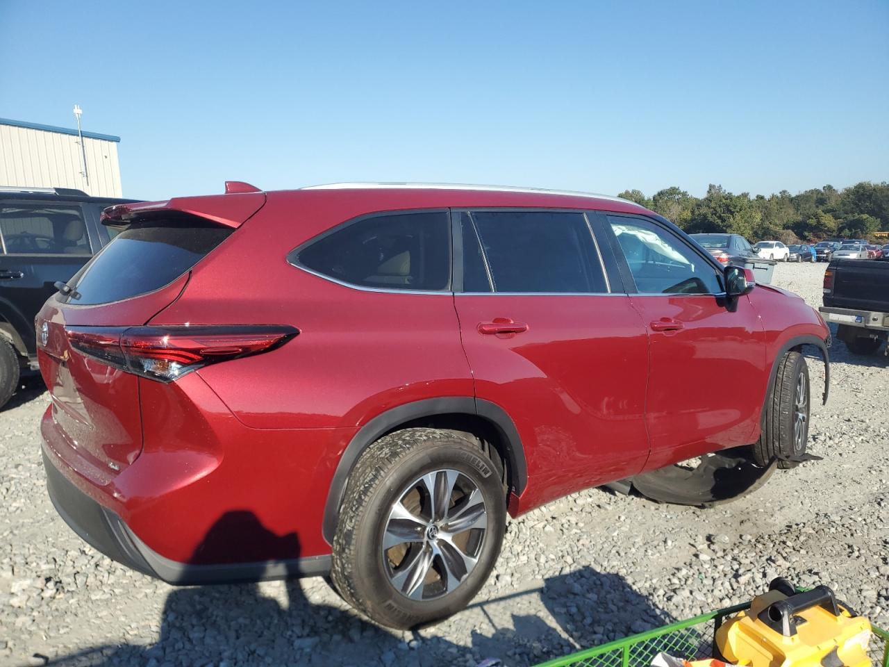 2023 TOYOTA HIGHLANDER