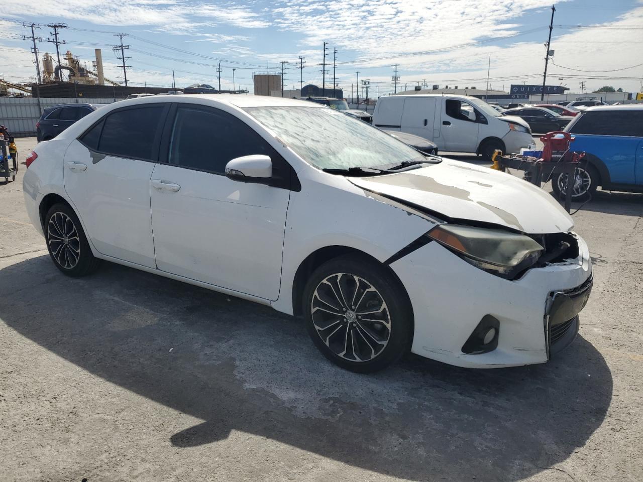 2015 TOYOTA COROLLA