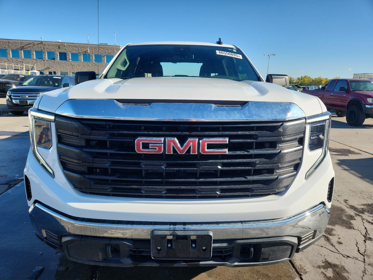 2024 GMC Sierra
