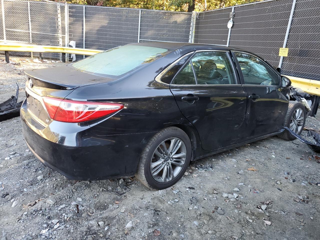 2017 TOYOTA CAMRY
