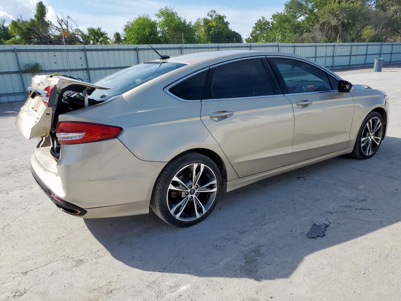 2017 FORD FUSION