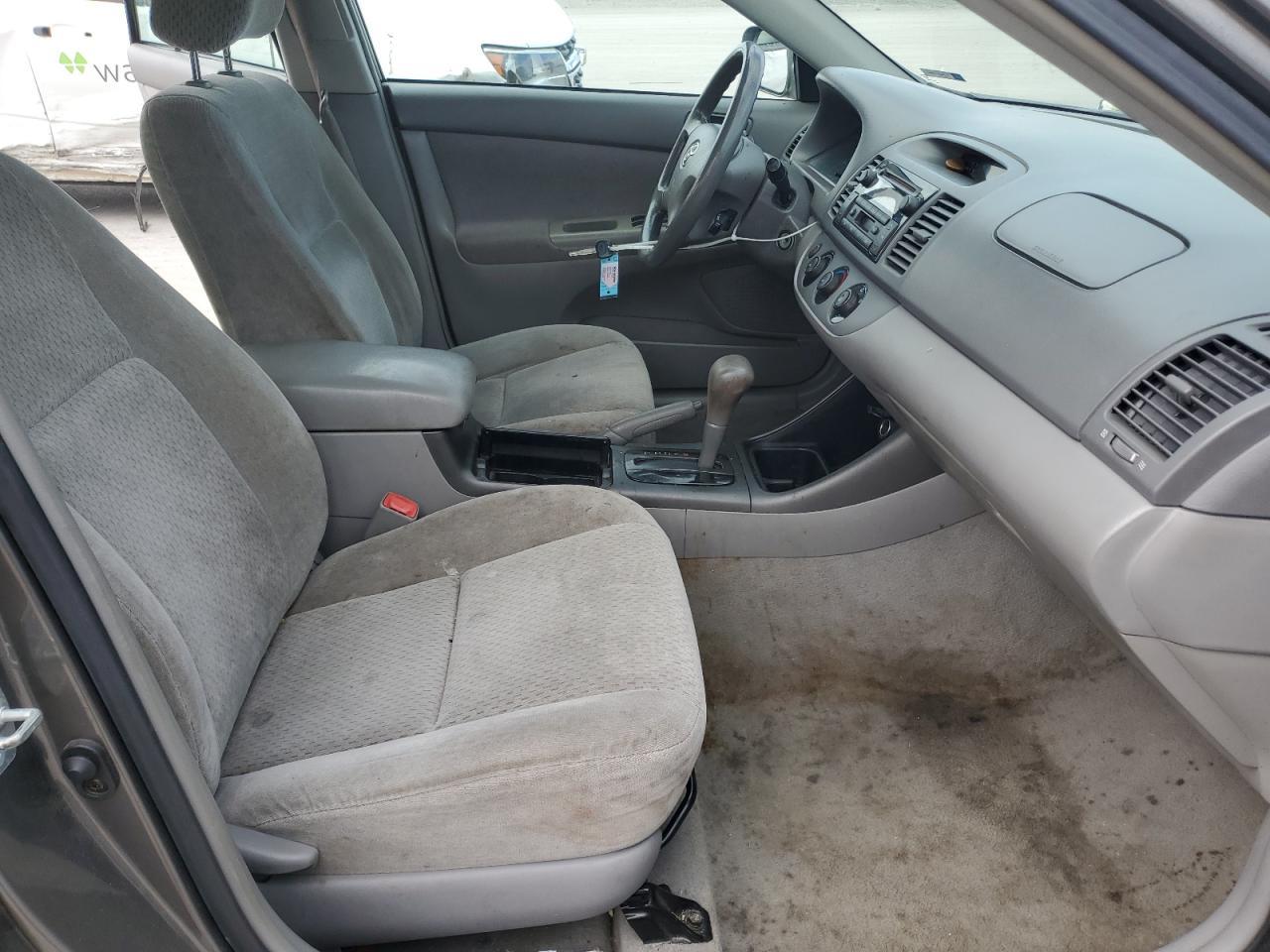 2004 TOYOTA CAMRY