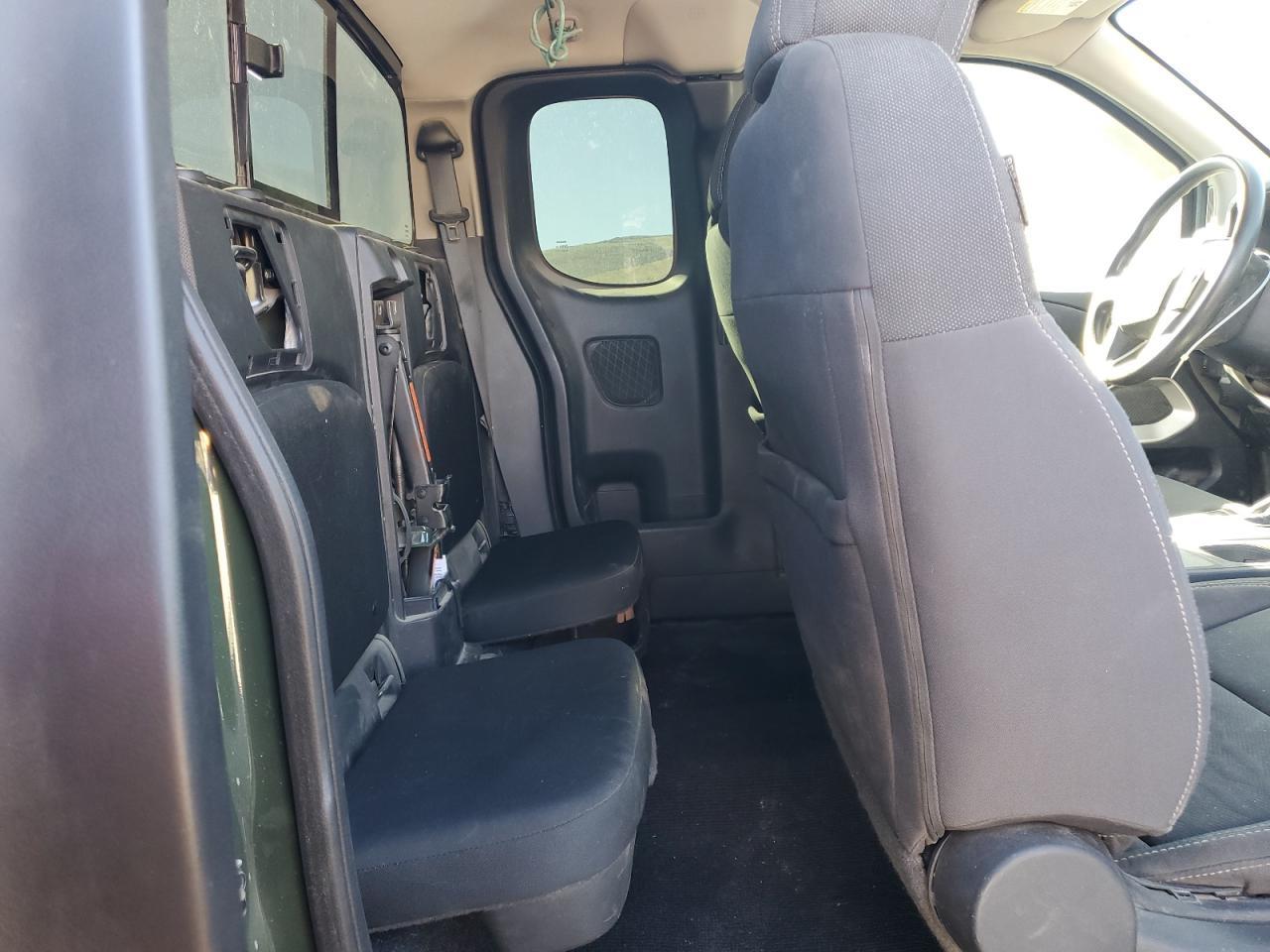 2022 NISSAN Frontier
