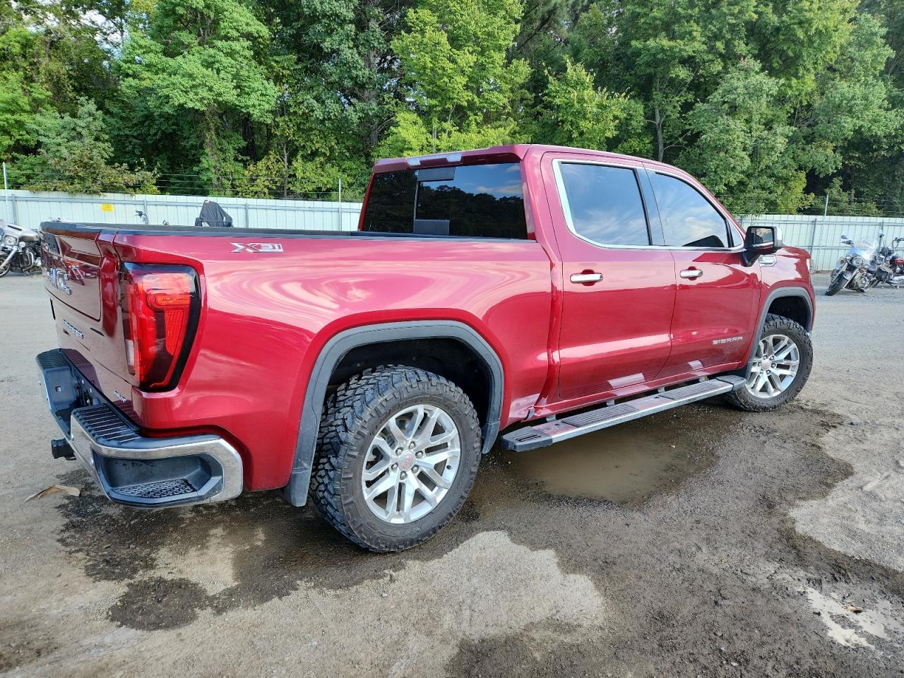 2020 GMC Sierra
