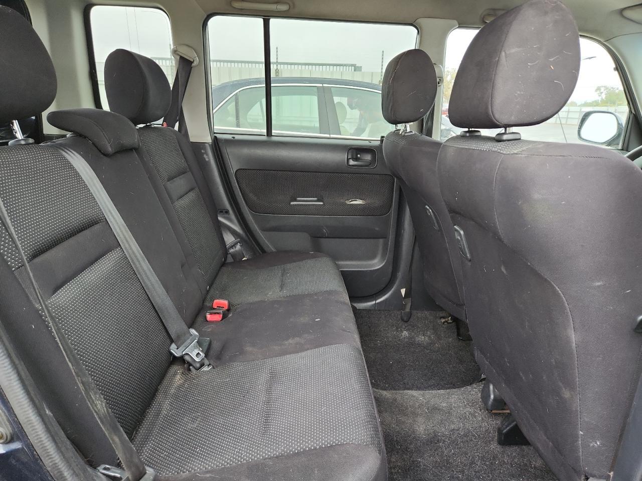 2005 TOYOTA SCION