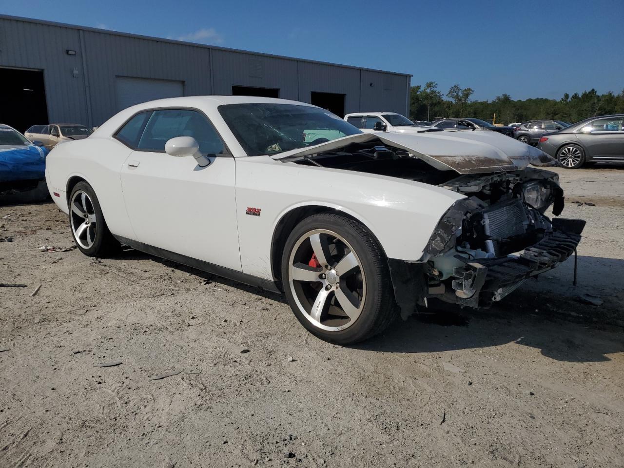 2014 DODGE Challenger