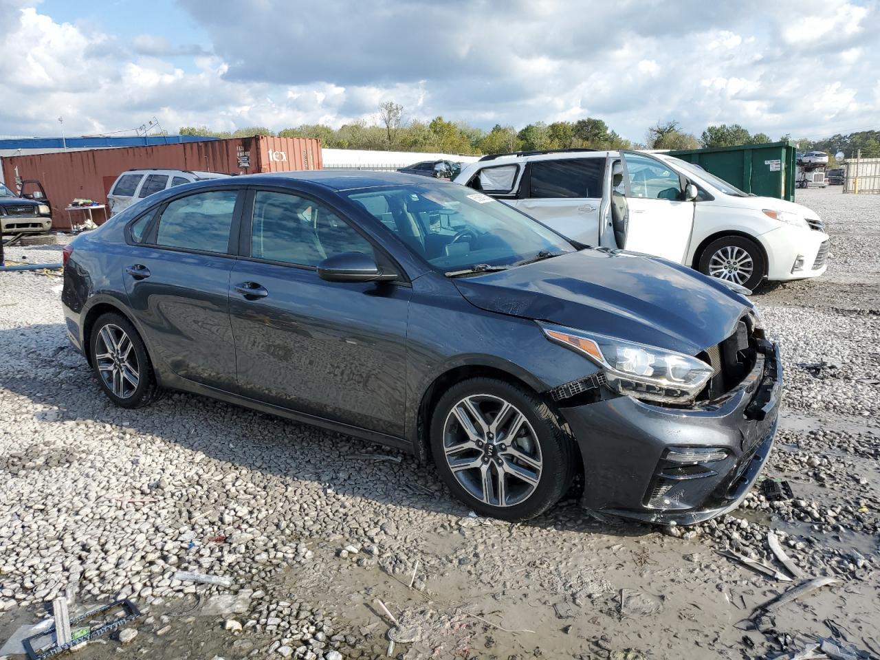 2019 KIA FORTE
