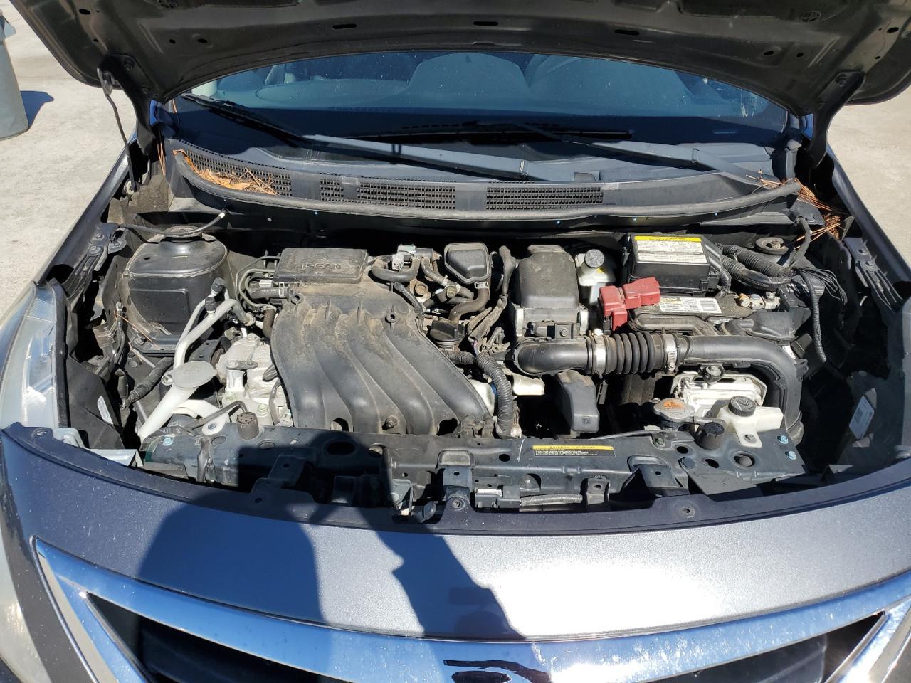 2019 NISSAN VERSA