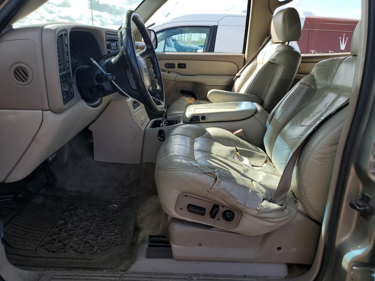 2002 CHEVROLET Tahoe