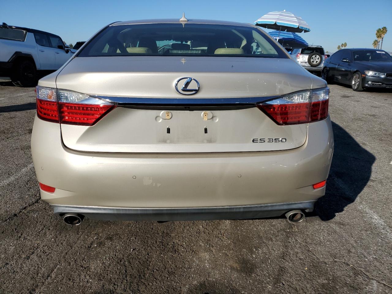 2013 LEXUS Es