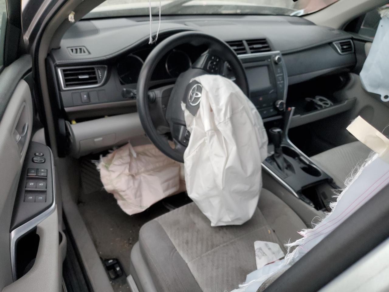2017 TOYOTA CAMRY
