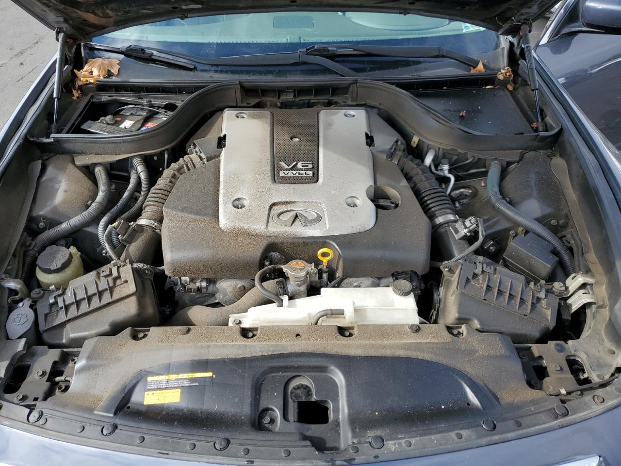 2011 INFINITI G37