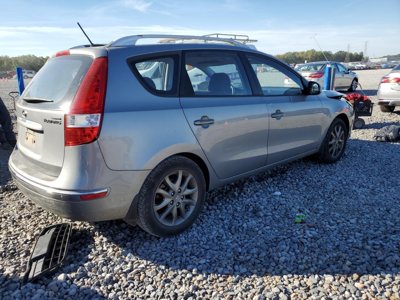 2012 HYUNDAI ELANTRA