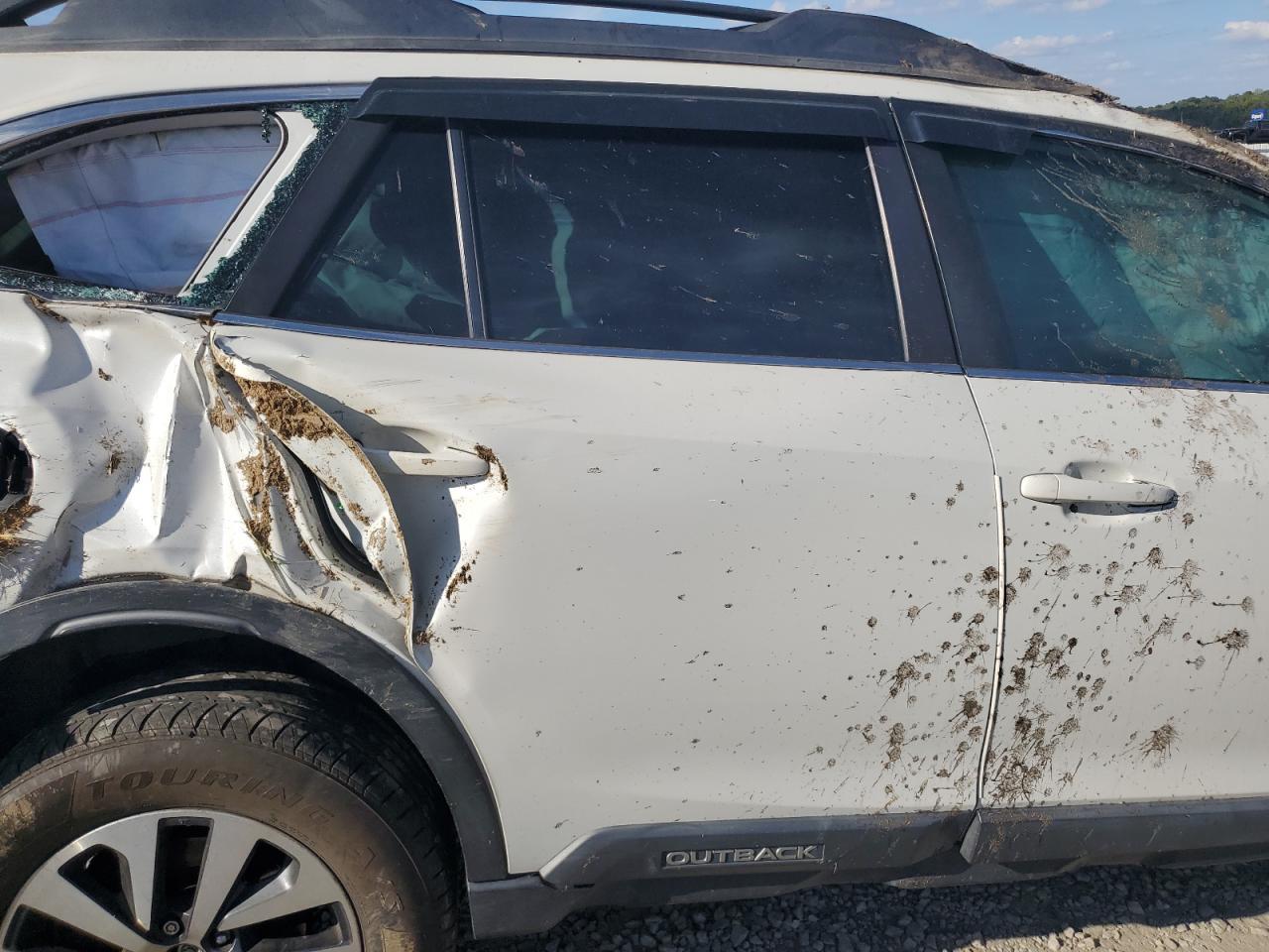 2020 SUBARU Outback