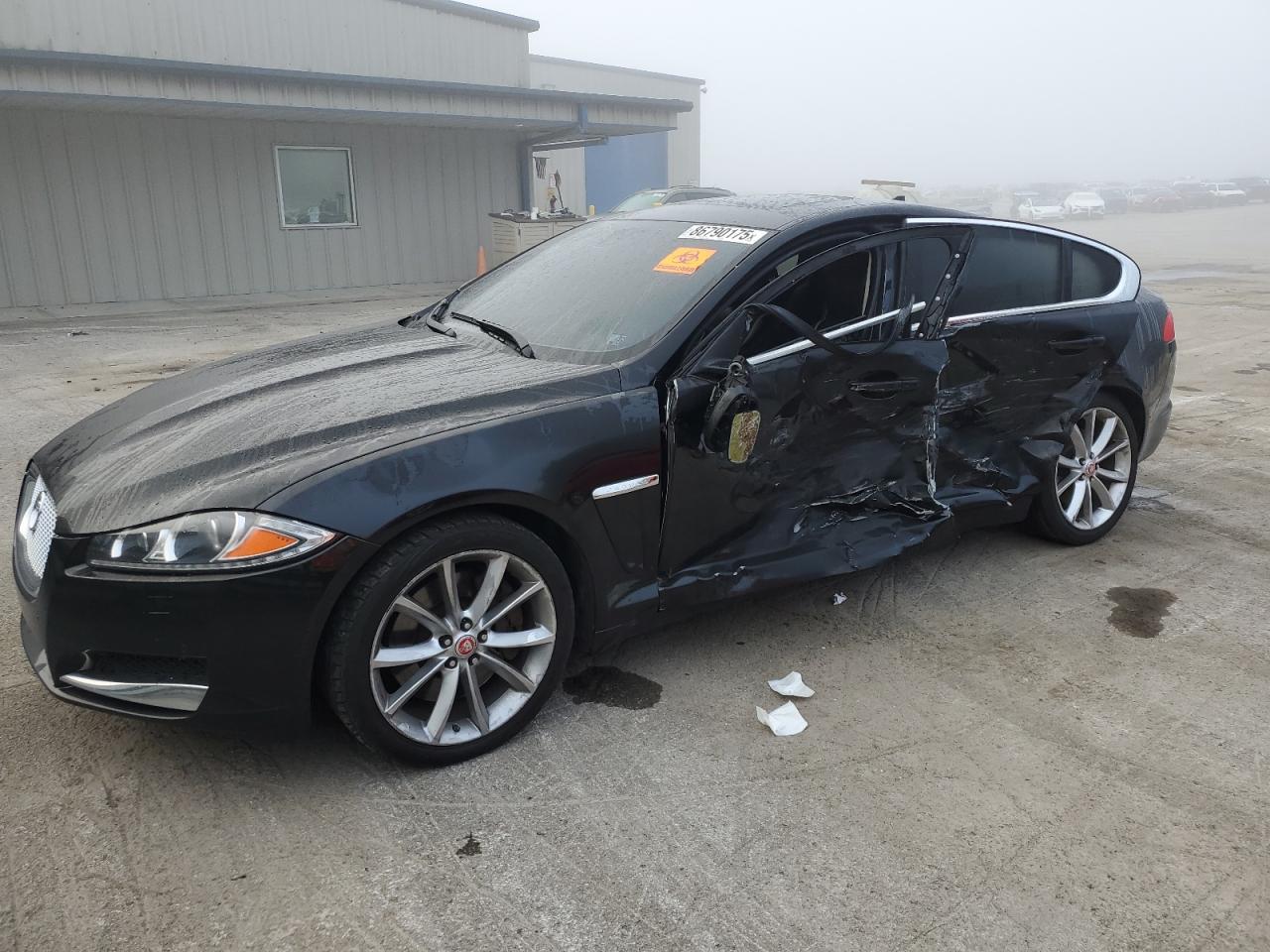 2015 JAGUAR XF
