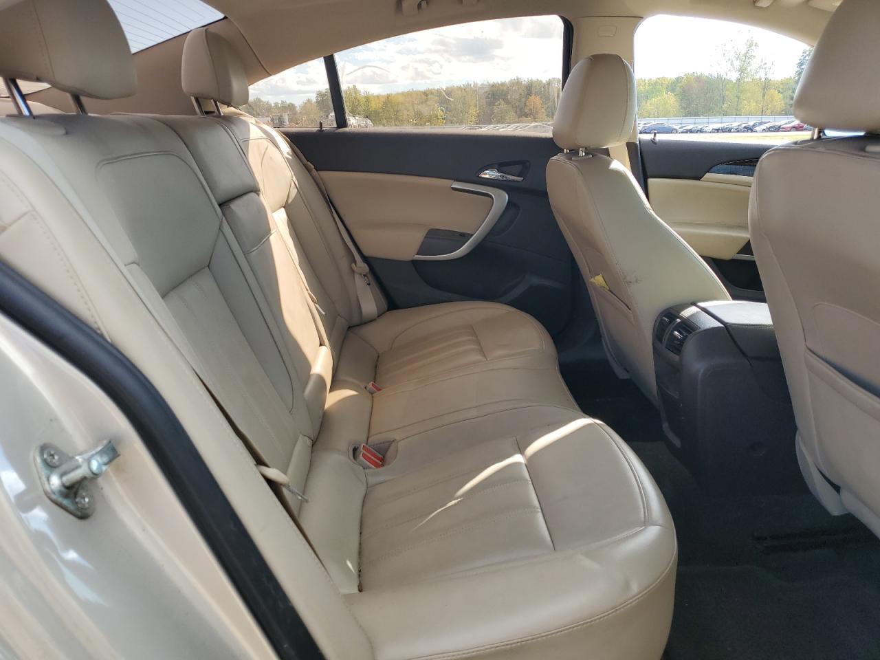 2012 BUICK Regal