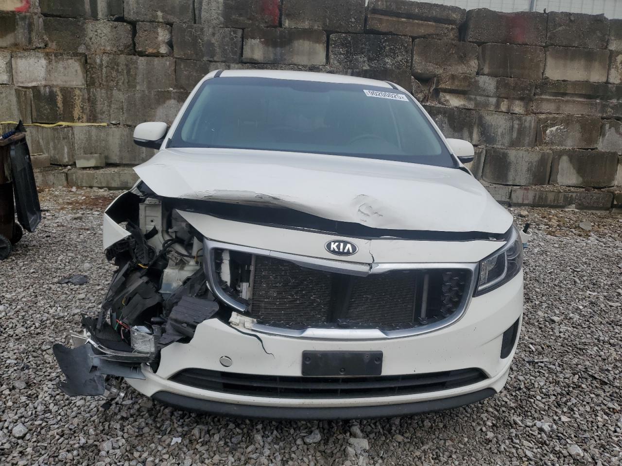 2016 KIA SEDONA