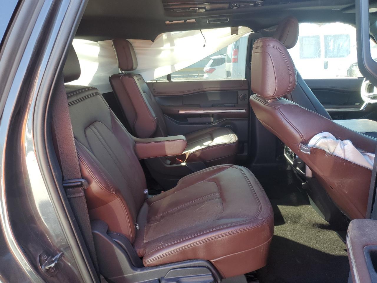 2023 FORD Expedition