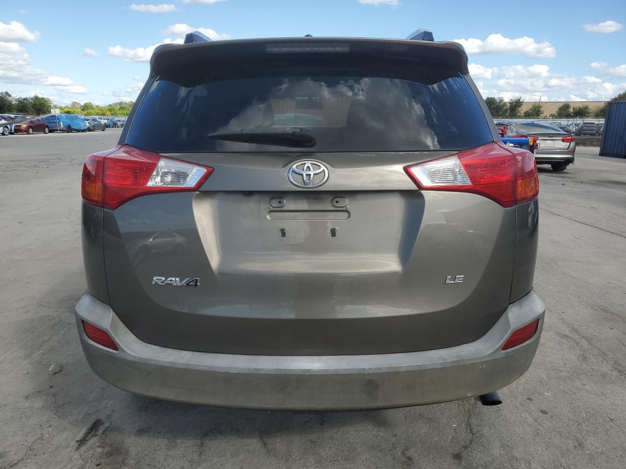 2015 TOYOTA RAV4