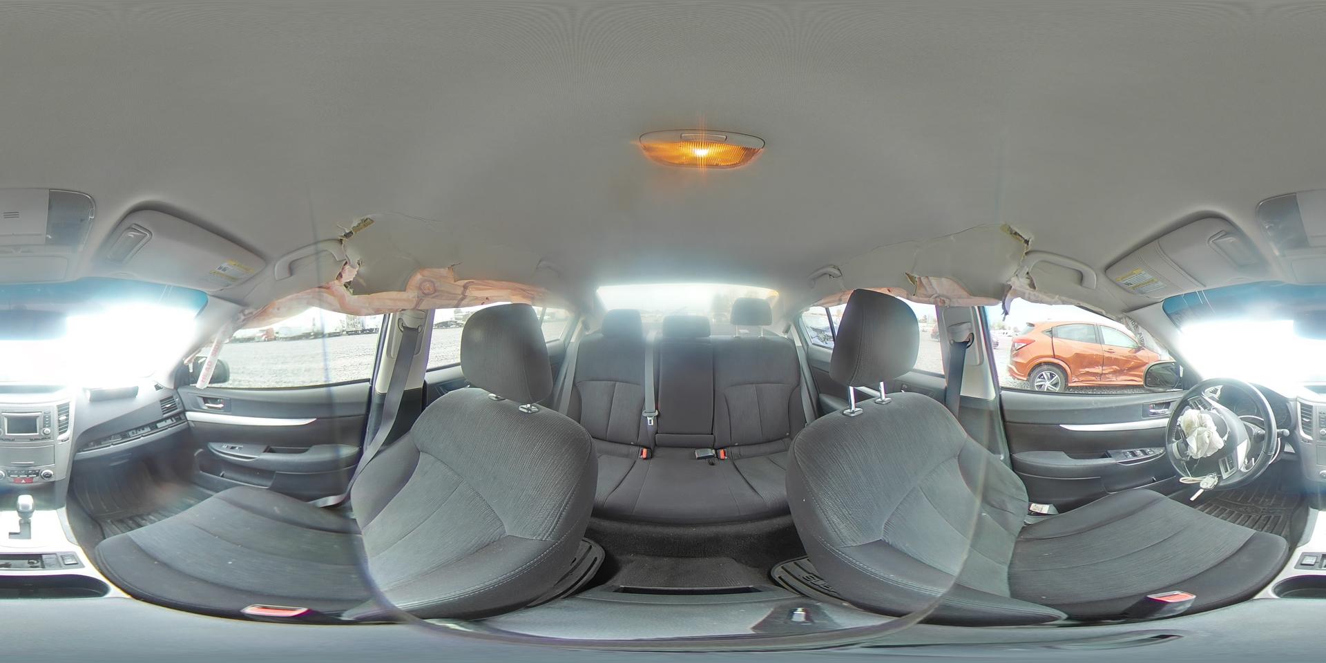 2014 SUBARU Legacy