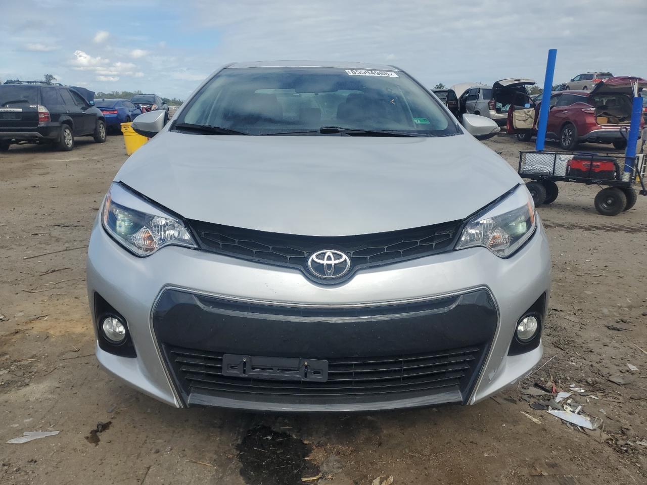 2015 TOYOTA COROLLA