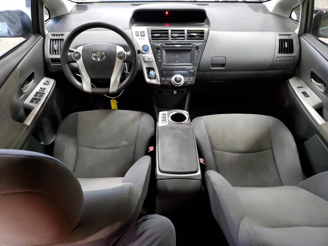 2012 TOYOTA PRIUS V