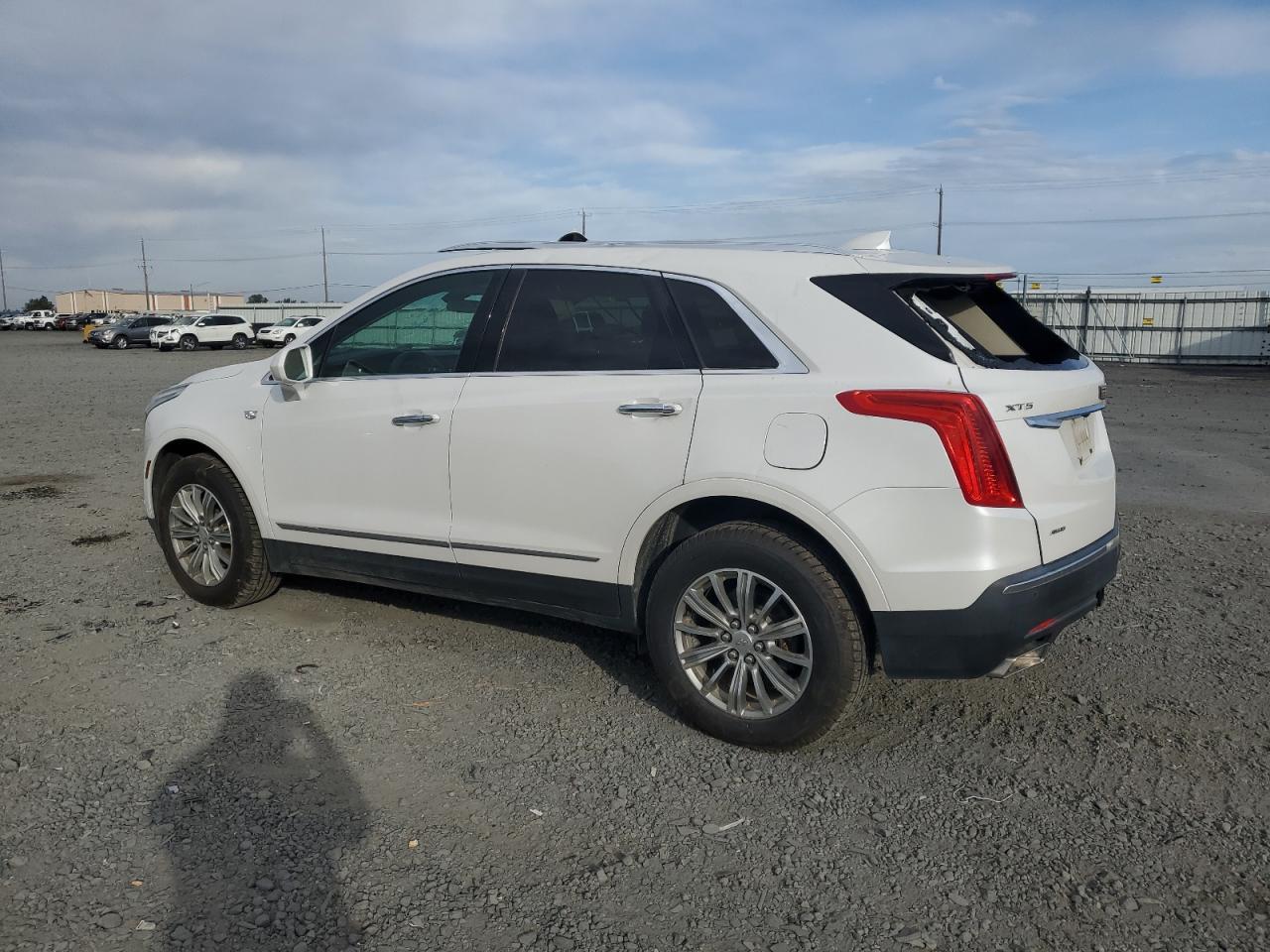 2017 CADILLAC XT5