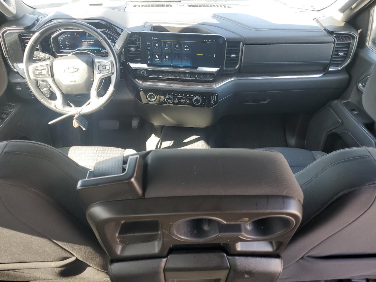 2023 CHEVROLET Silverado