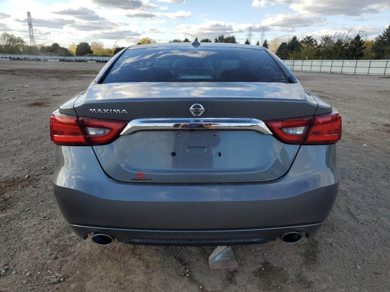 2018 NISSAN Maxima