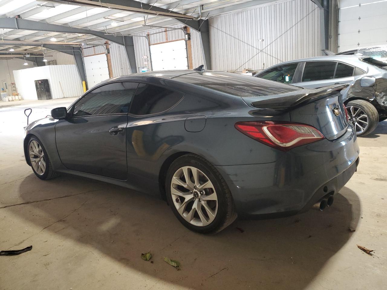 2013 HYUNDAI GENESIS