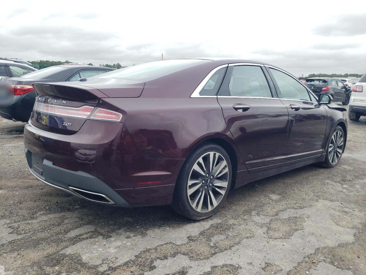 2017 LINCOLN MKZ