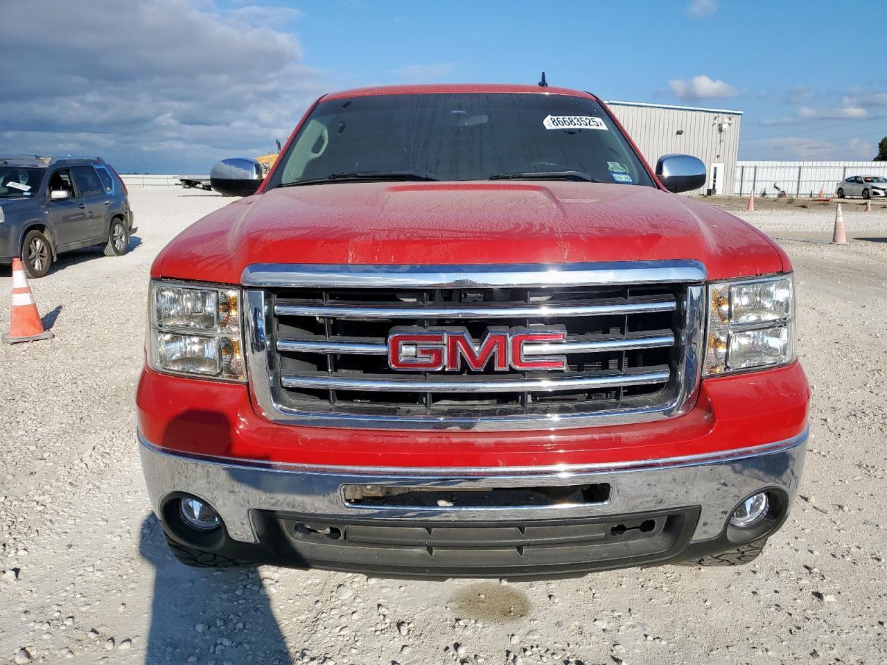 2013 GMC Sierra
