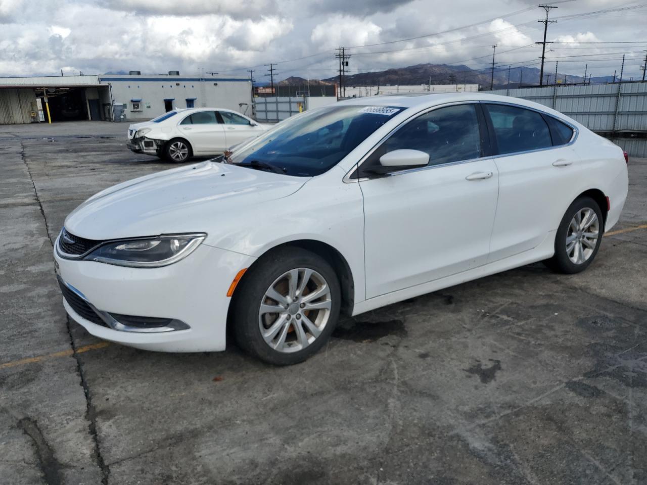 2015 CHRYSLER 200