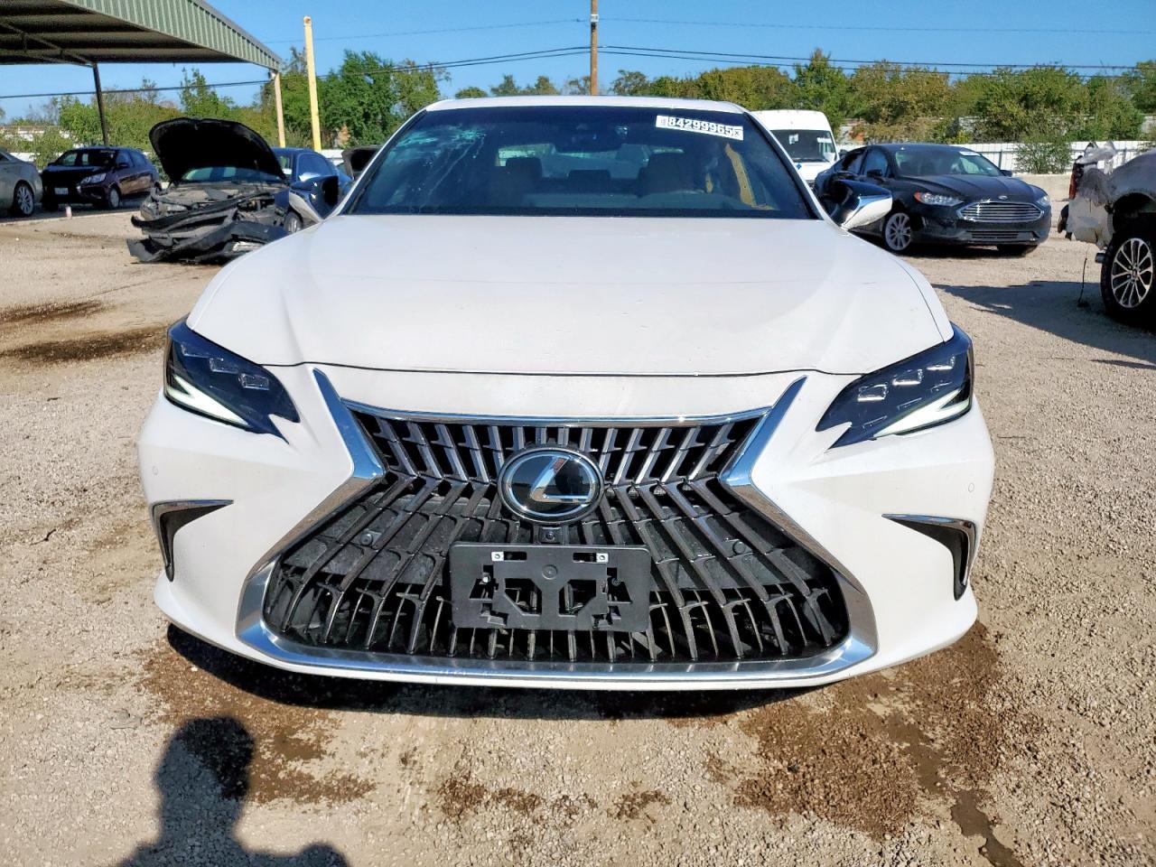 2025 LEXUS ES 300H