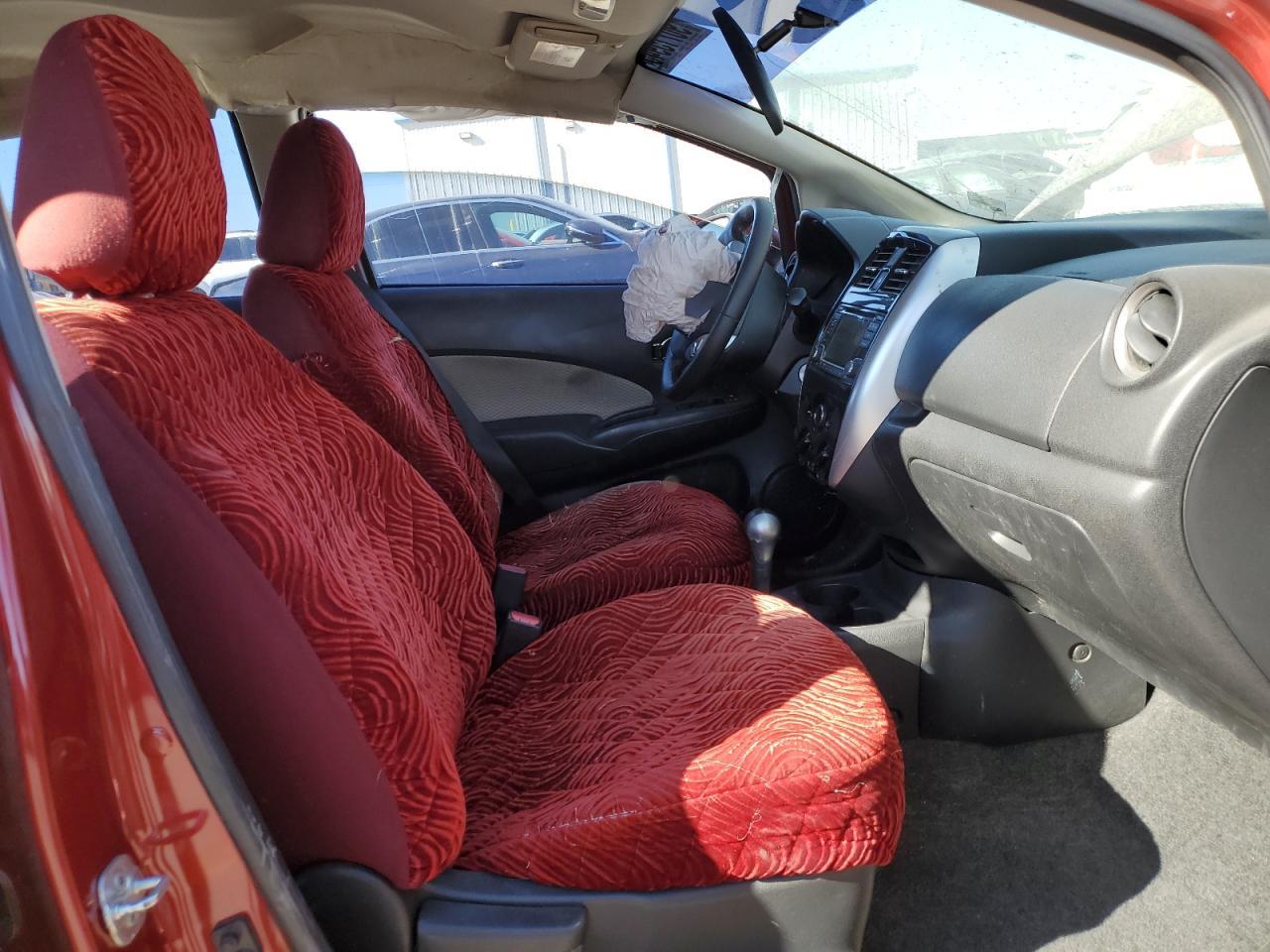 2016 NISSAN Versa Note