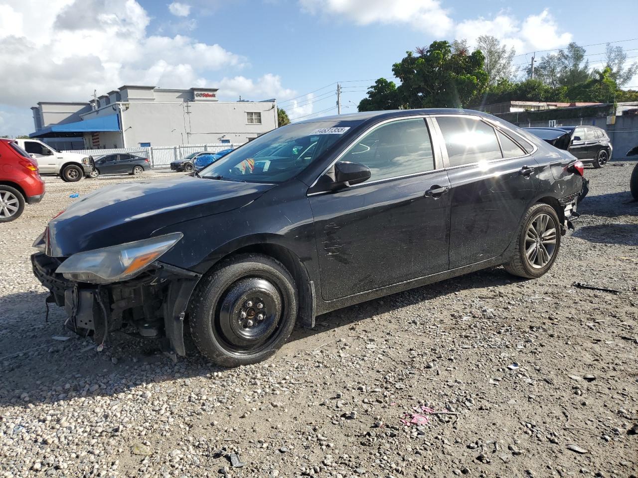 2017 TOYOTA CAMRY