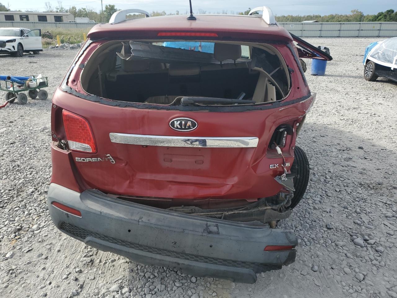 2011 KIA SORENTO