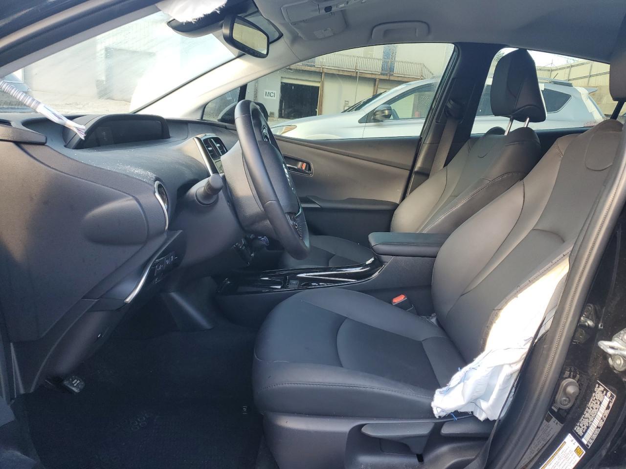 2022 TOYOTA PRIUS