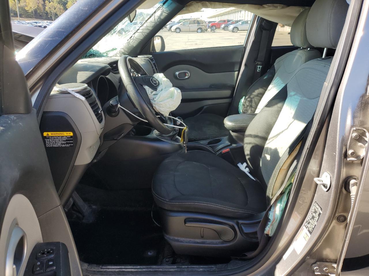 2016 KIA SOUL