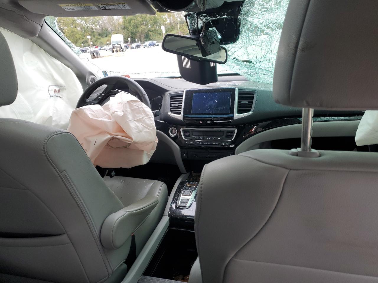 2016 HONDA PILOT