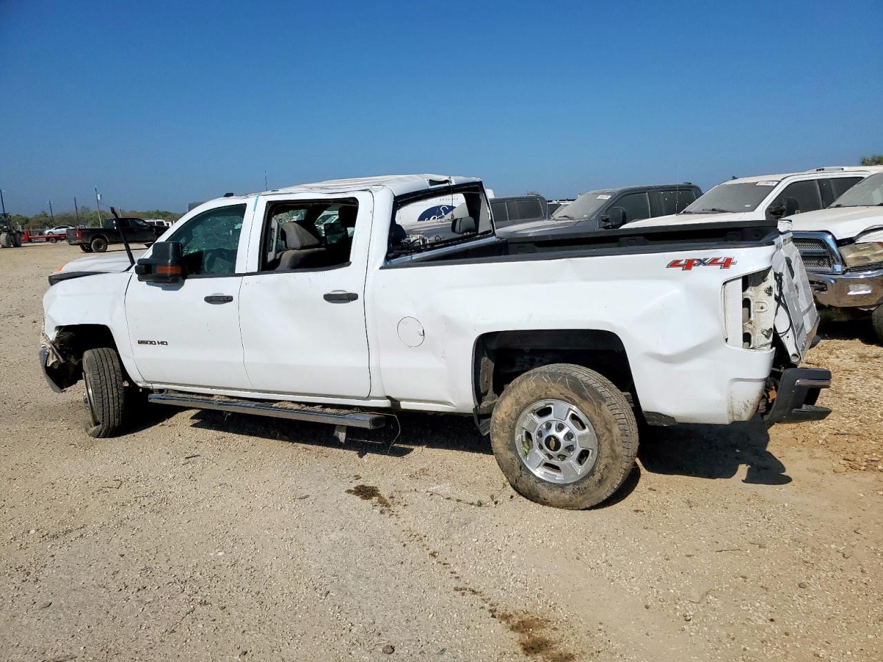2017 CHEVROLET Silverado